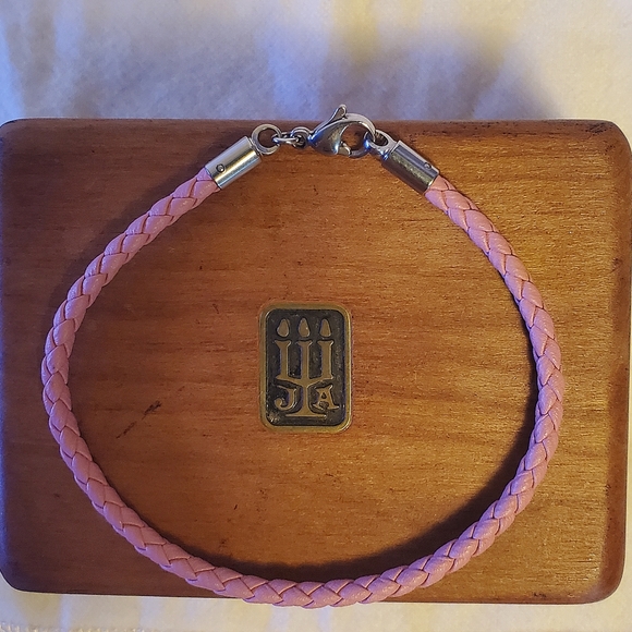 James Avery Retired Pink/Mauve Braided Leather Bracelet 7 " - Picture 6 of 6